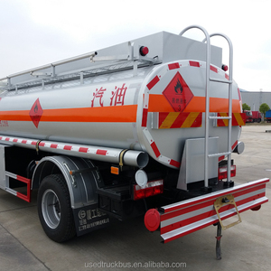 Autocisterna per Carburante Diesel Usata 8X4 con Capacità di 20 Tonnellate, Nuova e Resistente - Product Image 5