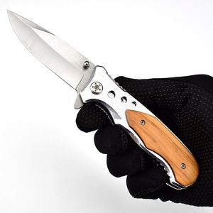 Cuchillo Plegable de Bolsillo Táctico de Supervivencia EDC para Camping, con Hoja de Acero Inoxidable 3cr13 OEM y Mango de Madera de Olivo, con Bloqueo Liner Lock - Product Image 5