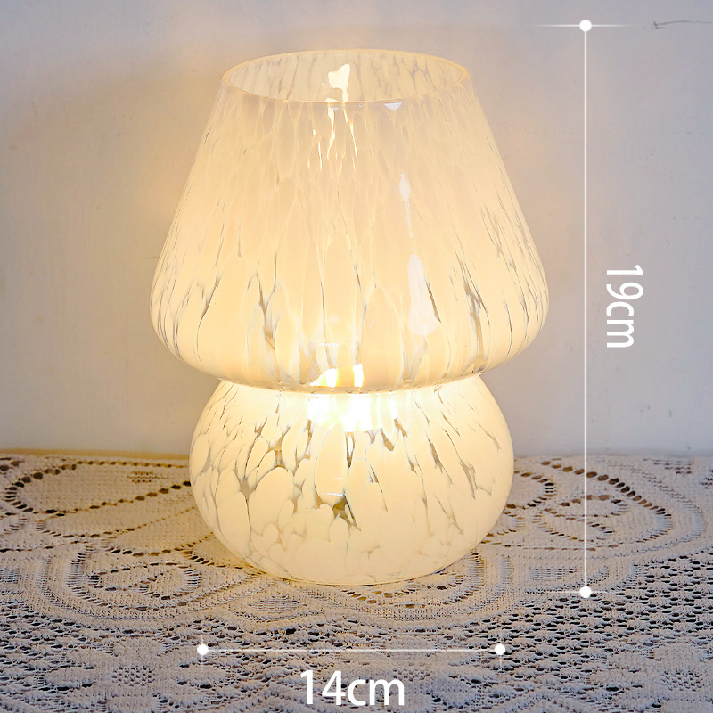 Lampe champignon de rêve - Fleur blanche à pois