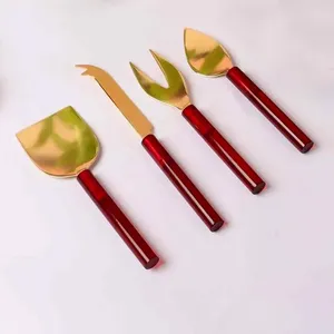 Ensemble de trancheuses à fromage au design antique en acier inoxydable avec poignée brune noire, parfait pour les accessoires de mariage et d'ustensiles de cuisine - Product Image 5