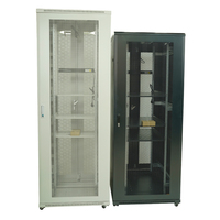 Personnalisation Cabinet réseau 42U Centre de données SPCC laminé à froid 800D 1000D Rack de serveur en métal