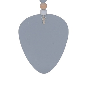 Guirnalda de cuentas de madera simple personalizada, decoración de borlas con etiquetas - Product Image 6