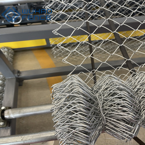 Alta calidad 8 pies 6 calibre ciclón alambre cadena enlace valla carril superior - Product Image 5