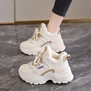 Chaussures de course <span class=keywords><strong>pour</strong></span> femmes à lacets en maille doublée de polaire Chaussures montantes d'hiver chaudes augmentant la hauteur à semelle épaisse - Product Image 1