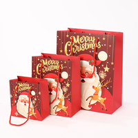 Sac cadeau de Noël rouge personnalisé en papier couché de luxe avec poignée torsadée, emballage artisanal recyclable pour les fêtes