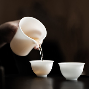 Tazza Piccola in Porcellana Ice Jade, Tazzina da Tè in Porcellana Bianca, Tazza per Degustazione, Tazza del Maestro, Set da Tè in Ceramica Fatto a Mano, Confezione Regalo - Product Image 2