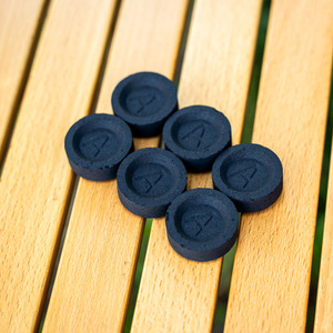 Carbón para Hookah Redondo de Madera de Fruta, Encendido Rápido, Bajo Contenido de Ceniza, 33mm, <span class=keywords><strong>Al</strong></span> <span class=keywords><strong>Fakher</strong></span> - Product Image 3