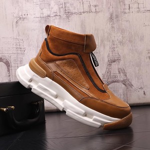 Autumn and Winter Comfortable High-top Men's Casual Sports <b>Shoes</b> 2023New Trendy Versatile Men's <b>Shoes</b> Thick-soled Handsome <b>Shoes</b> - Product Image 1