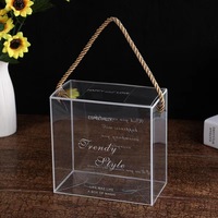 Expédition rapide, boîte d'emballage pour bonbons en PVC transparent avec estampage doré, boîte cadeau de mariage avec poignée