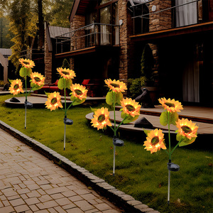 Luce Notturna Solare <span class=keywords><strong>a</strong></span> Forma di Girasole IP65 Impermeabile <span class=keywords><strong>a</strong></span> Batteria Illuminazione Decorativa Natalizia per Esterni per Cortile Villa Balcone - Product Image 4