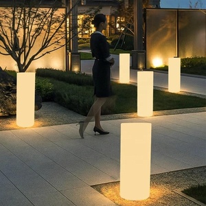 <span class=keywords><strong>Lampadaire</strong></span> extérieur lumineux LED E27 Lampe d'ambiance cylindrique décorative de rue de couloir intérieur solaire pour le paysage - Product Image 4