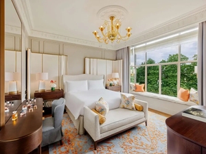 Muebles de Habitación de <span class=keywords><strong>Hotel</strong></span> Personalizados, Cama con Dosel de Madera Maciza Moderna, Juego de Muebles de Dormitorio de <span class=keywords><strong>Hotel</strong></span> para Apartamentos y Villas - Product Image 4