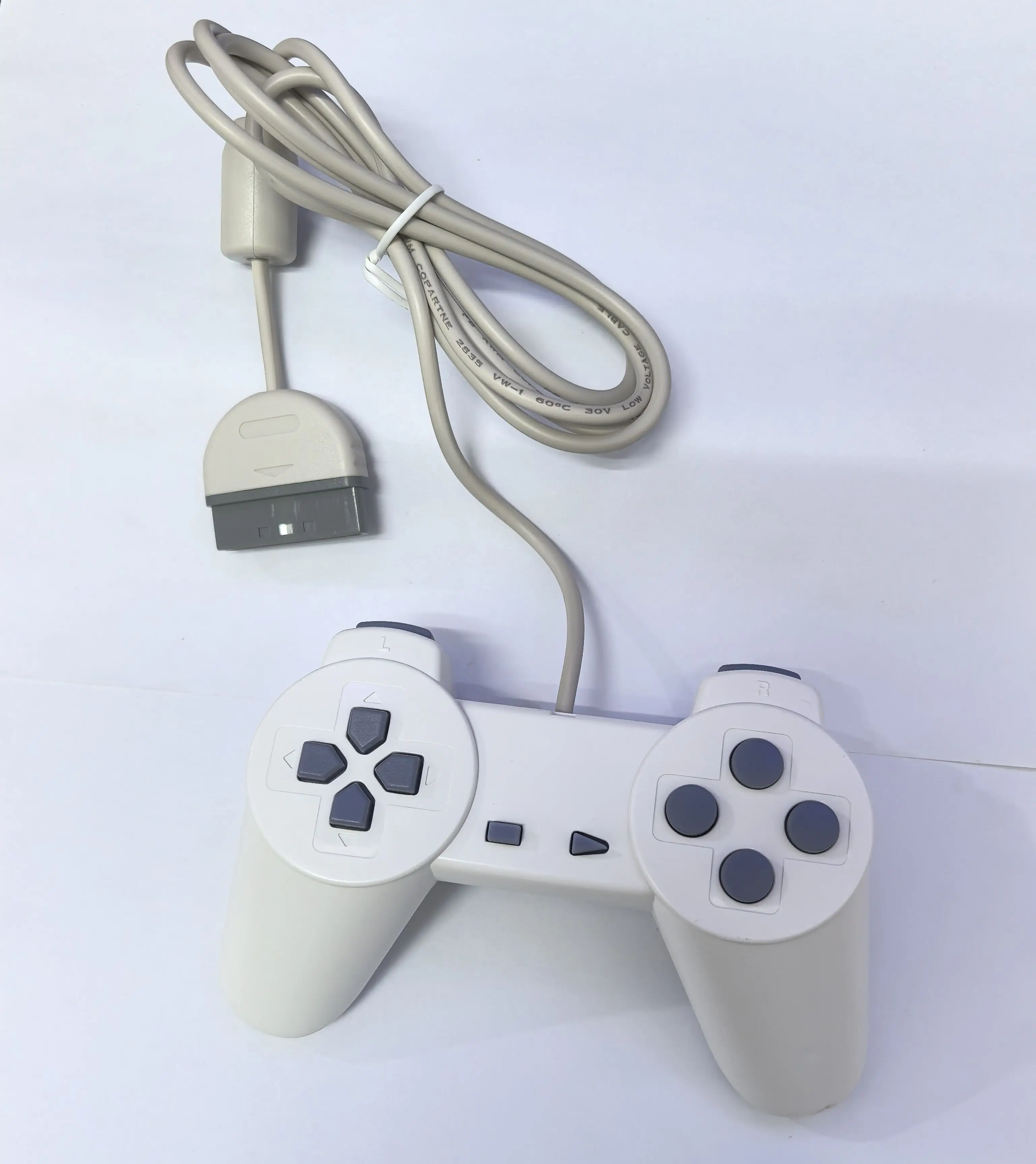 （バラ売り可）PS1+2  本体、ソフト×16、コントローラー×4セット バラ売り可）PS1+2 本体、ソフト×16、コントローラー×4セット