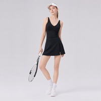 Nouvelle jupe de tennis pour femme en Spandex/Nylon, respirante, sans couture, effet seconde peau, à bretelles spaghetti, ajustée, antidérapante et infroissable