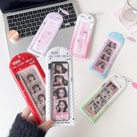 Tempat Kartu KPOP Gaya Korea Gadis Kartun Gradasi Empat Panel Tempat Kartu Penggemar Stiker Strip Panjang Gantungan Tempat Kartu