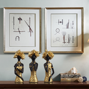 ชุดตุ๊กตาประดับตกแต่ง 3 ชิ้น สีทอง ลายสานเทียม ทำด้วยเรซิ่นสังเคราะห์ สำหรับตกแต่งโต๊ะในห้องนั่งเล่นหรือทางเข้าบ้าน - Product Image 1