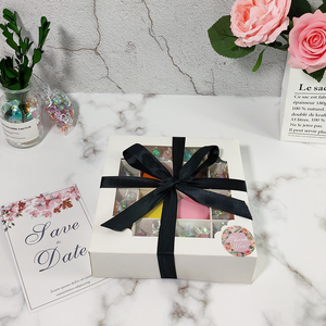 Cửa Sổ Màu Trắng Chọn Và Trộn Bánh Tráng Miệng Bánh Kẹo Hộp Quà Tặng Ngọt Ngào Với 16 Ngăn Chia Lưới Cho Các Món Ăn - Product Image 4