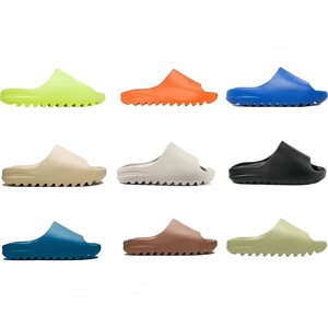 Pantoufles Yezzys, pantoufles personnalisées de créateur, sandales, pantoufles respirantes à bout ouvert, pantoufles à une seule ligne pour hommes, pantoufles Deran - Product Image 1