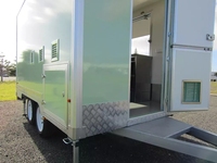Usine chinoise de food trucks vend remorque alimentaire carrée en acier inoxydable, résistante à la rouille, pour snacks, bonbons et chips, très demandée aux États-Unis