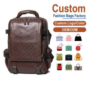 Mochila de cuero repujado marrón para hombre con hebillas laterales |   Fabricación Personalizada OEM/ODM para Marcas de Aventura y Urbanas - Product Image 1
