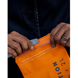 Mochila de Hidratación Impermeable Rhinowalk de 3L para Deportes de Aventura al Aire Libre, <span class=keywords><strong>Senderismo</strong></span>, Ciclismo, con Bolsa de Agua Portátil de TPU - Product Image 6