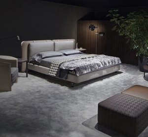 Lit de mariage moderne et élégant en cuir sur mesure, style villa de luxe léger, double, en tissu, italien, avec revêtement doux pour chambre principale - Product Image 4