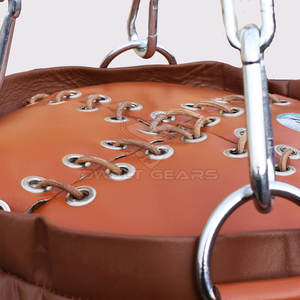 Saco de boxeo de kick boxing de cuero profesional 2024 con logotipo personalizado nuevo saco de arena para entrenamiento en gimnasio y Deportes - Product Image 2