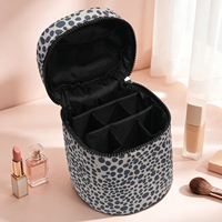Tas Rias Motif Macan Tutul Silinder dengan Sekat yang Dapat Dilepas, Organizer Perlengkapan Mandi Perjalanan dari Nilon Berlapis, Hadiah Natal