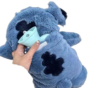 <span class=keywords><strong>Anime</strong></span> Lilo & Stitch invierno Gran felpa agua caliente <span class=keywords><strong>Kawai</strong></span> botella mujer hogar agua archivo mano calentador Navidad niña regalo - Product Image 3