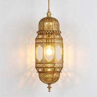 Lustre Suspendu LED Moderne en Fer Marocain, Finition Dorée, IRC 90, Durée de Vie 50 000 Heures, Idéal pour Mosquées et Projets d'Installation