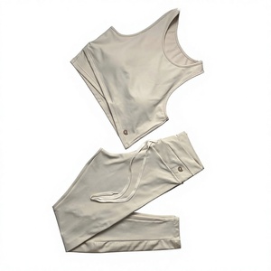 Pink 4-Piece Yoga Set Crew Neck Crop <b>Top</b> Crisscross Sports Bra High Waist Shorts <b>Sweat</b>-Wicking Seamless ODM Service - Product Image 6