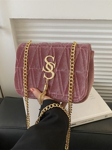2026 Best-Selling Velvet Quilted Fashionable Simple Single Shoulder Chain Bag Female Niche Design <b>Small</b> Square Match - Product Image 4
