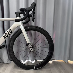 Bicicleta de Carretera con 24 Velocidades, Frenos de Disco Hidráulicos Shimano, Pedales Ordinarios, Horquilla Ligera de Fibra de Carbono para Hombres, Ciclismo de Triatlón Ironman - Product Image 5