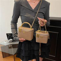 Sac fourre-tout rétro en PU à motif crocodile pour femme, collection été 2026, avec fermeture éclair, en polyester, polyvalent, élégant et sophistiqué, avec bandoulière chaîne
