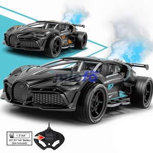 Coche RC de control remoto 1:14 con pedal, modelo de deriva de carreras eléctrico para niños, vehículo con rociador Rc Car - Product Image 4