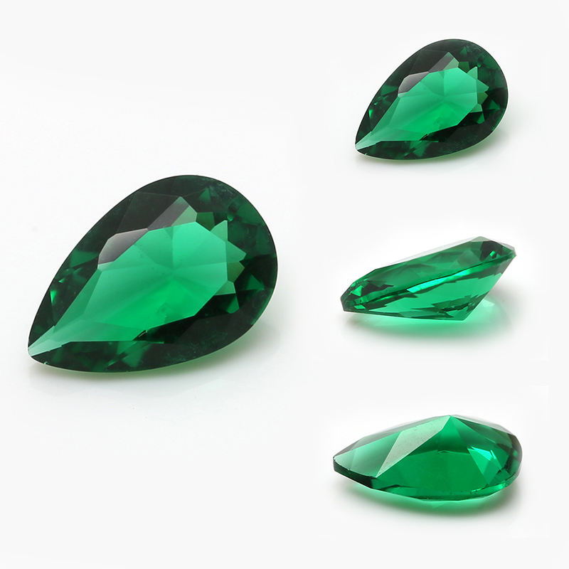 สีเขียว