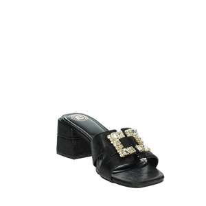 Sandales à talons Laura Biagiotti pour femme, noires, avec boucle monogramme, bout carré, talon moyen - Product Image 5