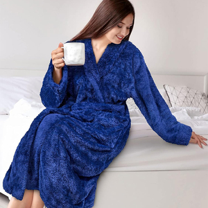 Peignoir léger en <span class=keywords><strong>tissu</strong></span> éponge à capuche avec logo sur le devant, absorbant, doux, moelleux, confortable, séchage rapide, unisexe pour un usage quotidien - Product Image 4