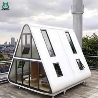 Maison triangulaire en structure acier, panneaux sandwich, écologique, durable, installation facile, garantie 1 an, toilettes portables Junyaoding