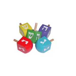 Vivid Birch Wood Children Sports Toys With Painted Top Intelligent Wooden Bayblade Spinning Top Toys