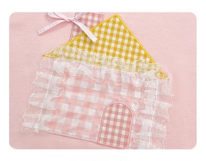Guai Lüks Bebek Kız Çocukları Yazlık Butik İçin Günlük Kır Evi Aplike İşlemeli Pembe Dantel Detaylı Üst - Product Image 4
