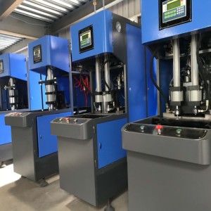 350 ml 500 ml 750 ml 1L 2L PET Plastic Water <span class=keywords><strong>Bottle</strong></span> Making Machine Máquina sopradora de PET semi automática - Product Image 6