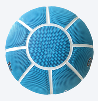 Balles de basket-ball rondes en cuir personnalisées en dix pièces à haute élasticité et résistantes à l'usure taille 7 pour l'entraînement scolaire et la compétition