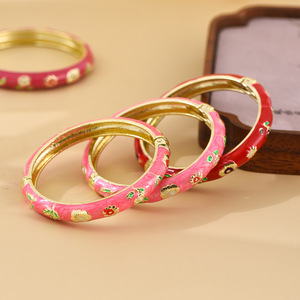 กำไล<span class=keywords><strong>ข้อ</strong></span><span class=keywords><strong>มือ</strong></span><span class=keywords><strong>เด็ก</strong></span>ทำจากโลหะผสมเคลือบสีสันสดใส <span class=keywords><strong>ลาย</strong></span>ดอกไม้แบบดั้งเดิม กำไลเคลือบแบบโคลอซอนน์ กำไลแบบเปิดสำหรับเครื่องประดับแฟชั่น - Product Image 3