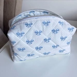 Großhandel Frauen Reise Kultur beutel Hochwertige Reiß verschluss Toiletten artikel Baumwoll taschen Handgemachte kleine Blumen taschen - Product Image 3