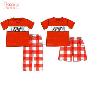 Vêtements <span class=keywords><strong>de</strong></span> football pour enfants smockés vente en gros à manches courtes pour tout-petits garçons ensembles tenue <span class=keywords><strong>de</strong></span> sport pour garçons - Product Image 1