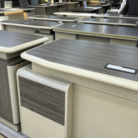 Scrivania Direzionale Moderna di Lusso in Legno con Mobile Contenitore per Ufficio