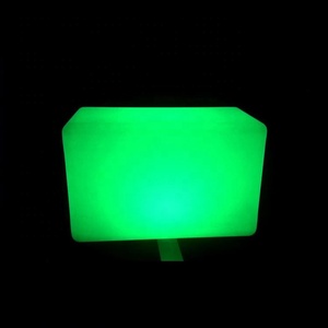 Thanh nhựa đặt với <span class=keywords><strong>2</strong></span> ghế sofa và <span class=keywords><strong>1</strong></span> bàn tạo góc ấm cúng - Product Image 5