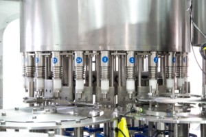 Miễn phí cài đặt tự động đóng chai nước khoáng Máy làm đầy nước hoàn chỉnh làm đầy dây chuyền sản xuất cho nhà máy nước - Product Image 3