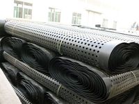 Tapis de drainage à membrane alvéolée en HDPE pour systèmes de toiture